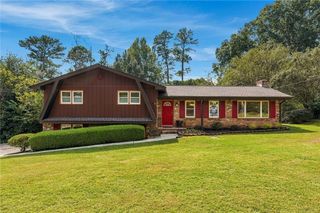 610 Evergreen Drive, Woodstock, GA 30188