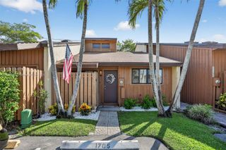 4149 S Pine Island Rd, Davie, FL 33328