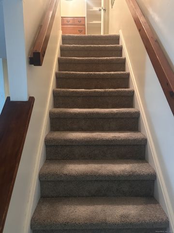 1367 Hanover Avenue APT 703, Meriden, CT 06451