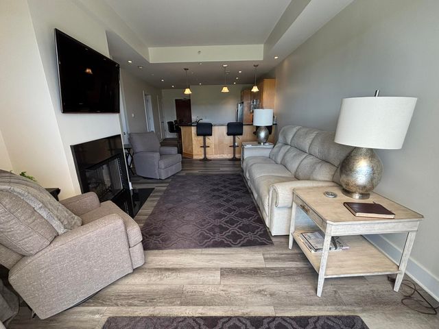 4 Cherokee Boulevard 421, Chattanooga, TN 37405