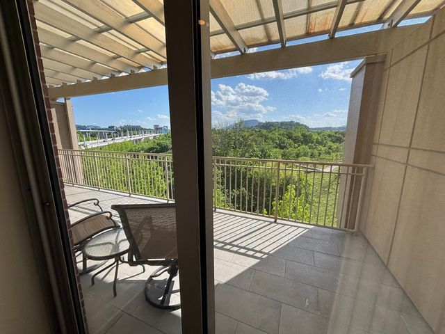 4 Cherokee Boulevard 421, Chattanooga, TN 37405