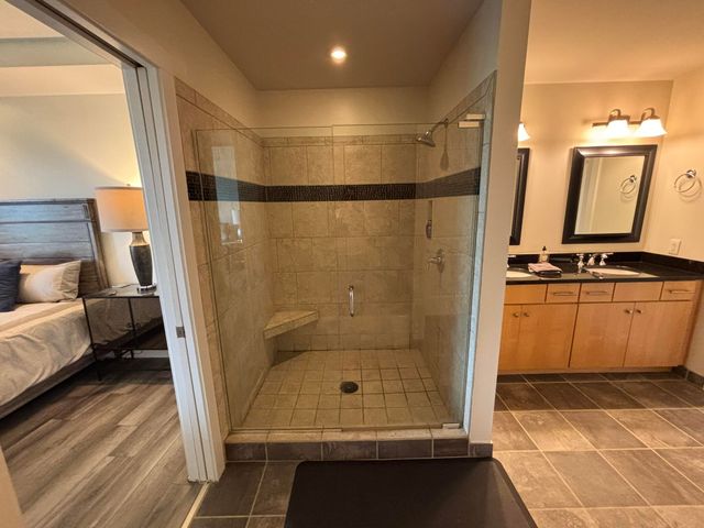 4 Cherokee Boulevard 421, Chattanooga, TN 37405