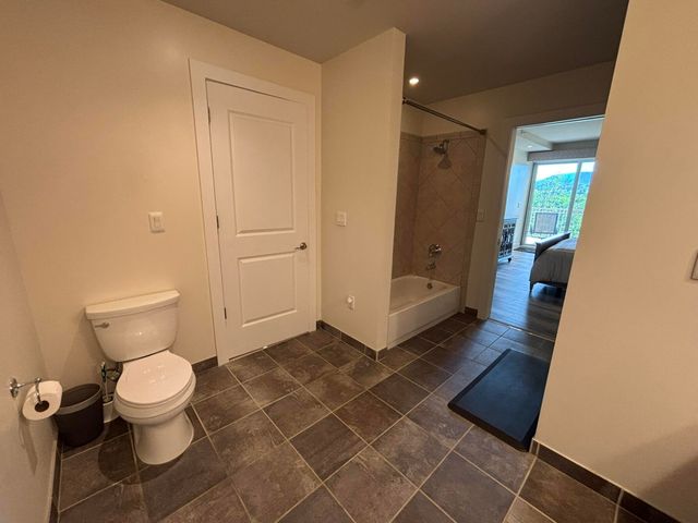 4 Cherokee Boulevard 421, Chattanooga, TN 37405