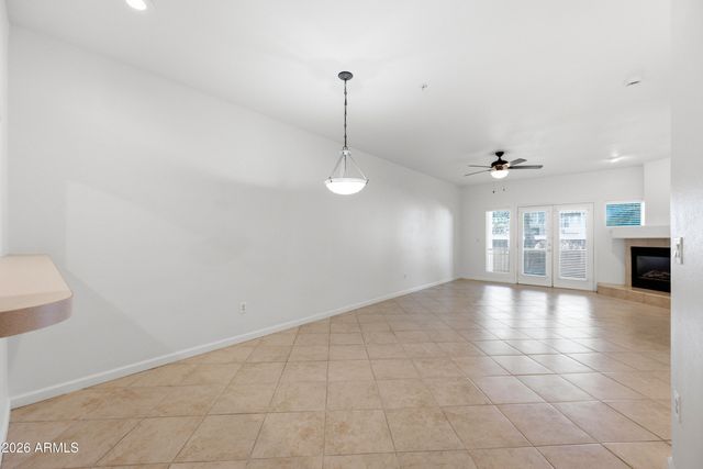 7021 E Earll Drive Unit 112, Scottsdale, AZ 85251