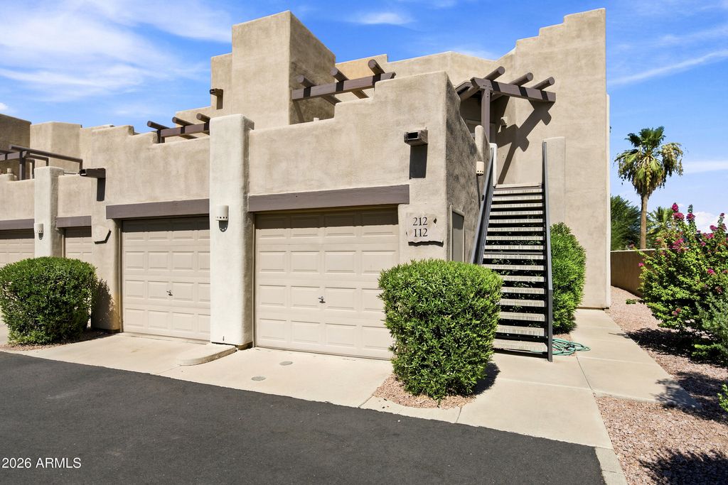 7021 E Earll Drive Unit 112, Scottsdale, AZ 85251