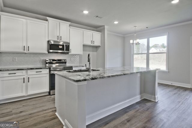 1401 Sunny Valley Lane, Braselton, GA 30517