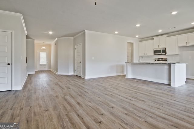 1401 Sunny Valley Lane, Braselton, GA 30517