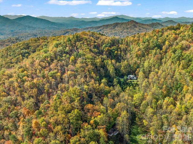 336 Berry Lane, Bryson City, NC 28713