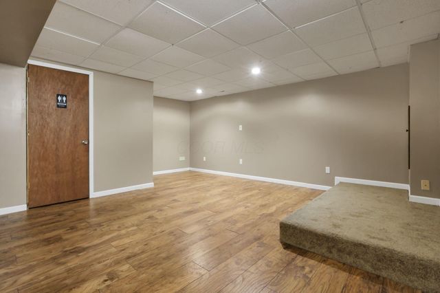 5261 Dietrich Avenue, Orient, OH 43146