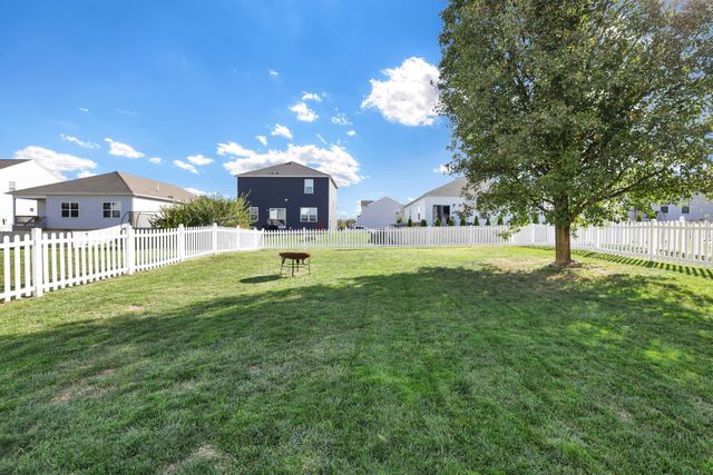 5261 Dietrich Avenue, Orient, OH 43146