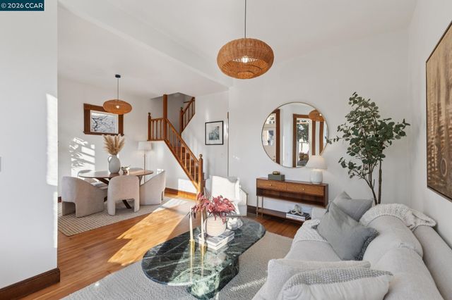 2423 10Th St, Berkeley, CA 94710