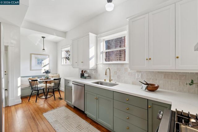 2423 10Th St, Berkeley, CA 94710