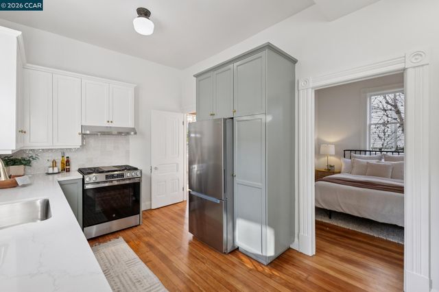 2423 10Th St, Berkeley, CA 94710