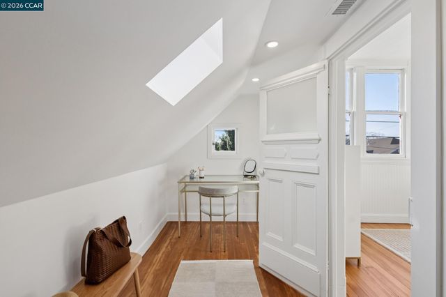 2423 10Th St, Berkeley, CA 94710