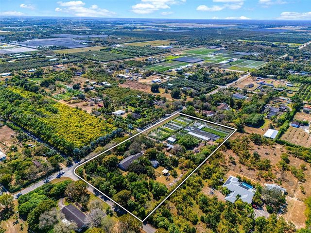 19401 SW 264th St, Homestead, FL 33031