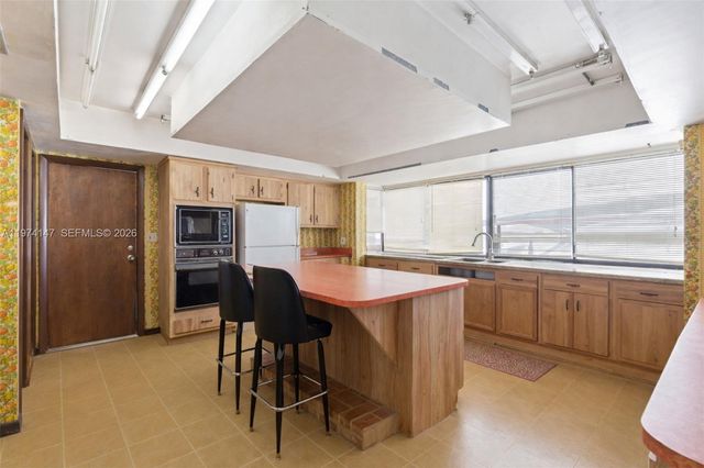 19401 SW 264th St, Homestead, FL 33031