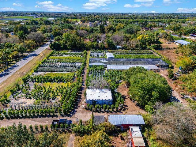 19401 SW 264th St, Homestead, FL 33031