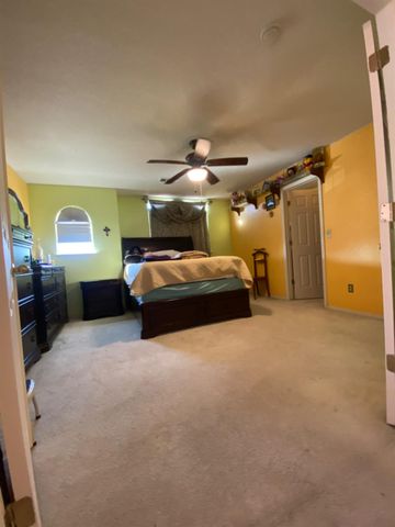 2800 Skybrite Dr, Ceres, CA 95307