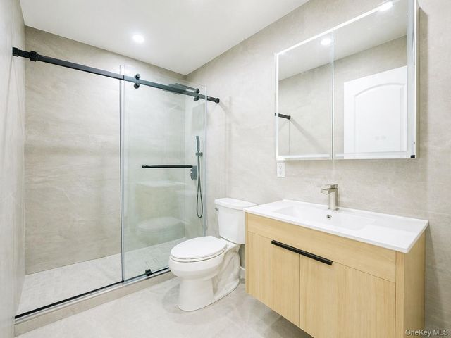 150-22 12th Road, Whitestone, NY 11357