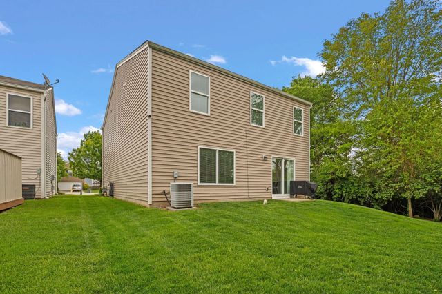 5021 Grimm Drive, Lockbourne, OH 43137