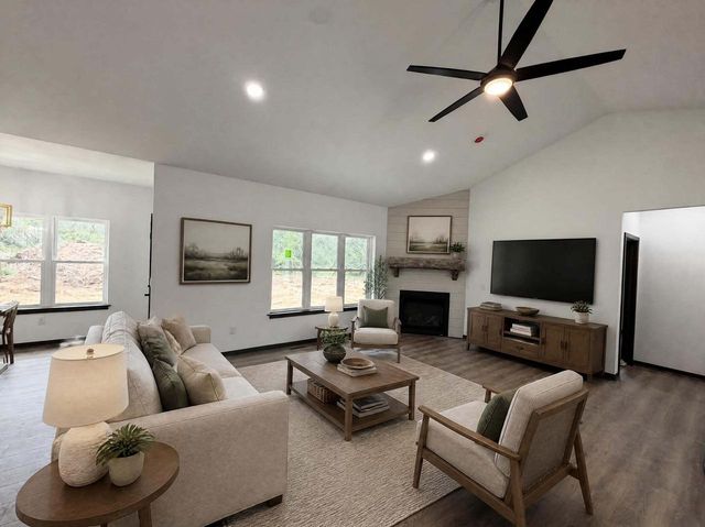 2377 Wallace Lake ROAD, West Bend, WI 53090