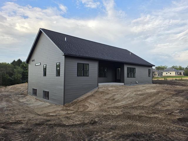 2377 Wallace Lake ROAD, West Bend, WI 53090
