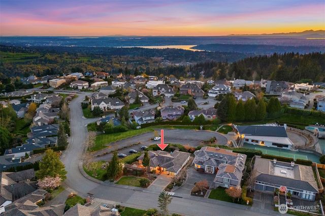 5425 156th Avenue SE, Bellevue, WA 98006