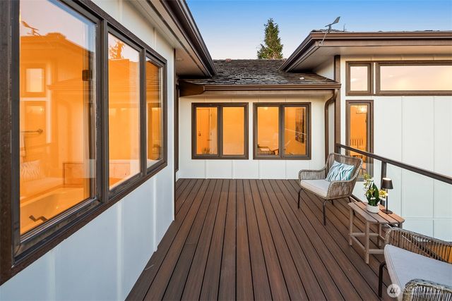 5425 156th Avenue SE, Bellevue, WA 98006