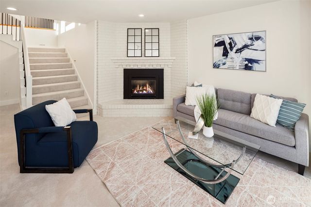 5425 156th Avenue SE, Bellevue, WA 98006