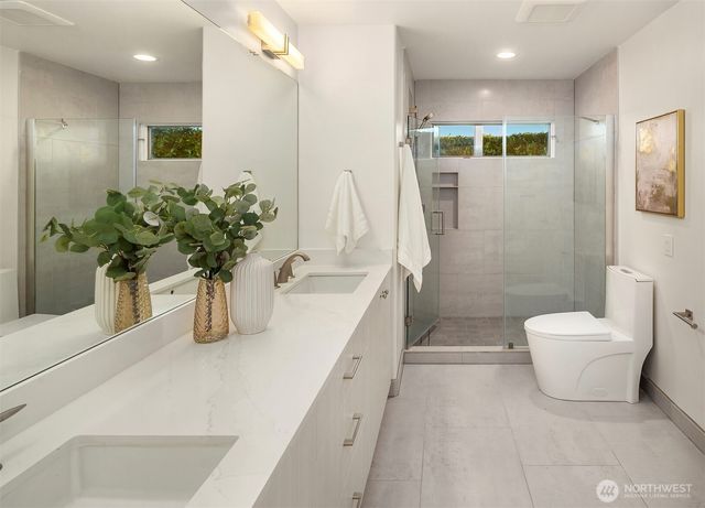 5425 156th Avenue SE, Bellevue, WA 98006