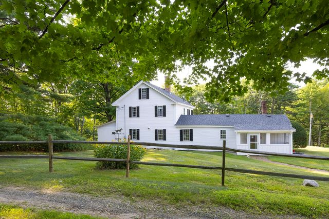 975 Rollins Road, Hopkinton, NH 03229