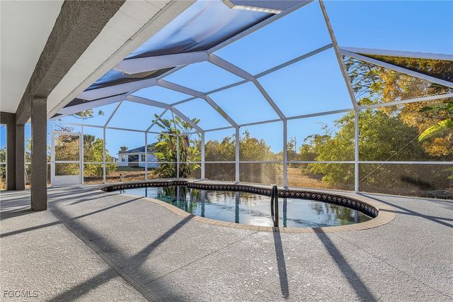 4212 NW 37th AVE, Cape Coral, FL 33993