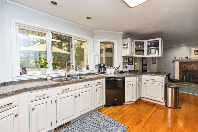 74 Spring Road, Amherst, NH 03031