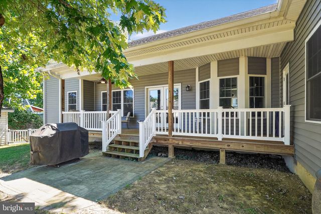 910 SEVERN AVE, Edgewater, MD 21037