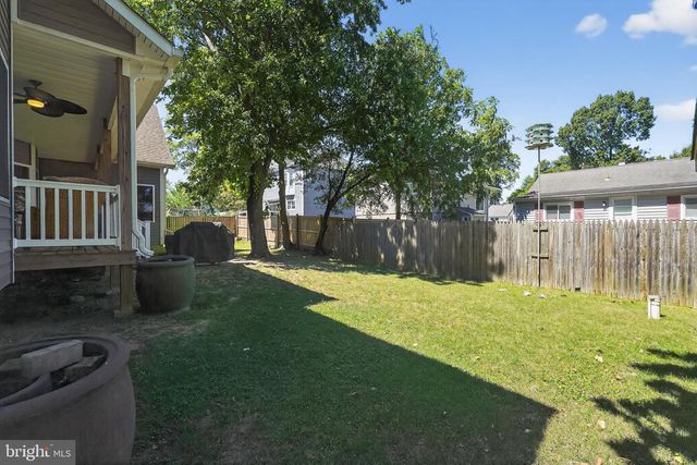 910 SEVERN AVE, Edgewater, MD 21037