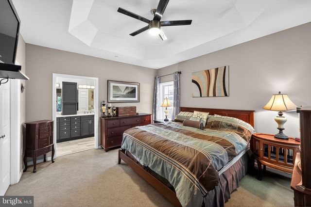 910 SEVERN AVE, Edgewater, MD 21037