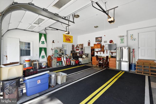 910 SEVERN AVE, Edgewater, MD 21037