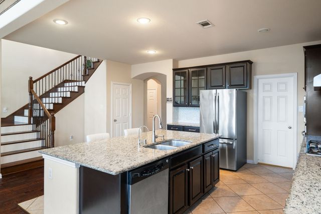 1009 Chickasaw Drive, Carrollton, TX 75010