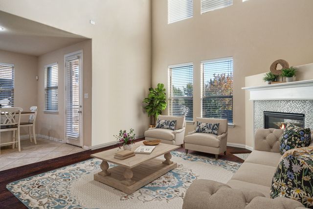 1009 Chickasaw Drive, Carrollton, TX 75010