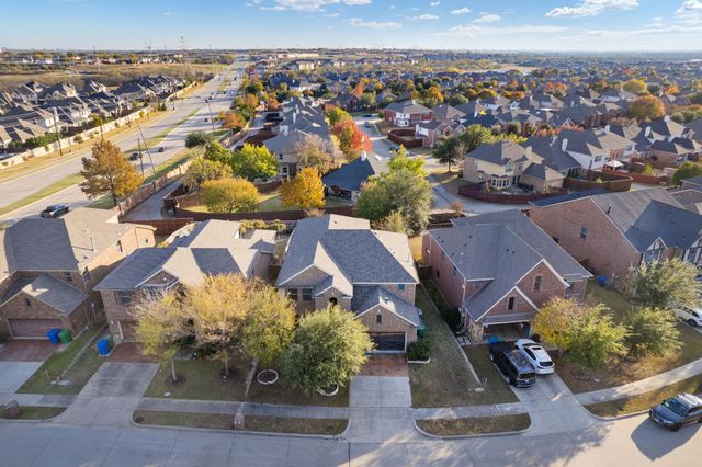 1009 Chickasaw Drive, Carrollton, TX 75010