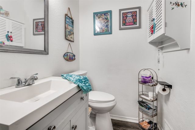 2021 Minnie Drive, Arlington, TX 76012