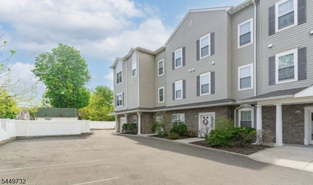 2 Bland Ctunit3 3, Bloomfield Twp., NJ 07003