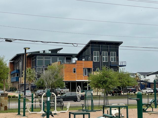 134 Tang Cake DR, College Station, TX 77845