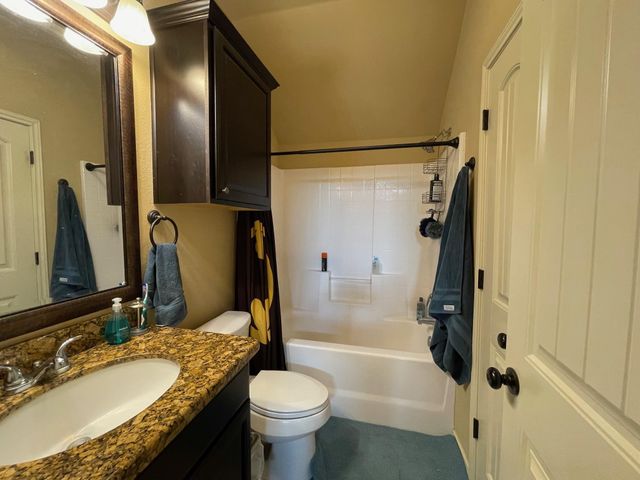 134 Tang Cake DR, College Station, TX 77845