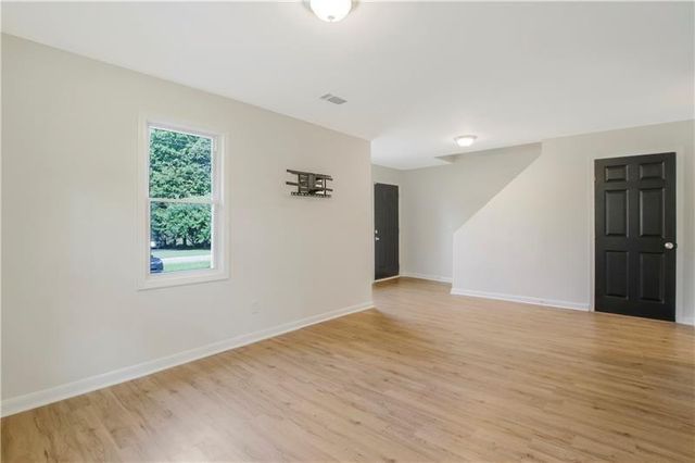 551 Valley Hill Road SE A, Riverdale, GA 30274