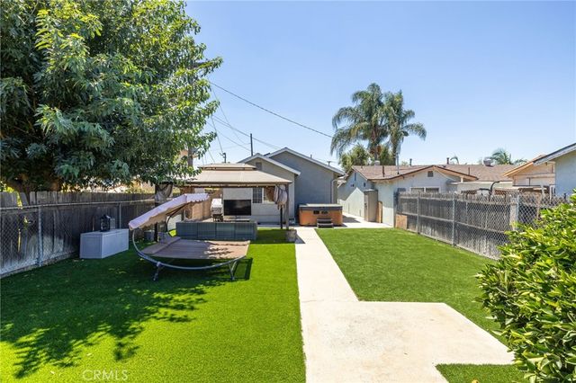 909 E I Street, Ontario, CA 91764