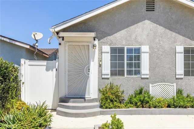 909 E I Street, Ontario, CA 91764
