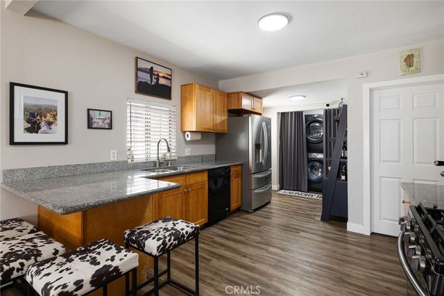 909 E I Street, Ontario, CA 91764