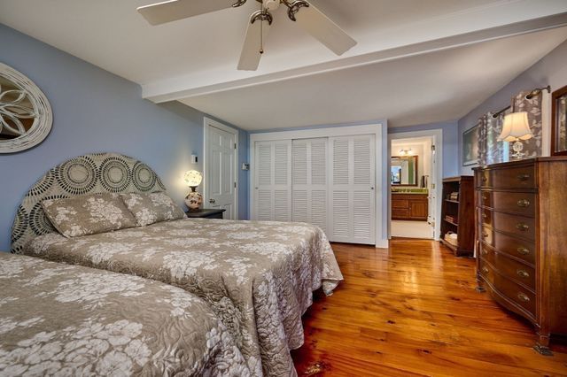 310 South St, Northampton, MA 01060