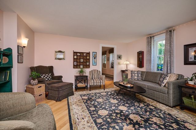 310 South St, Northampton, MA 01060